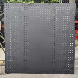 Tấm tôn đục lỗ cài móc treo phụ kiện - 1mx1m