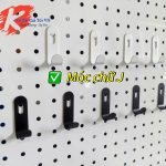 Móc chữ J - Móc cài tấm tôn đục lỗ treo phụ kiện