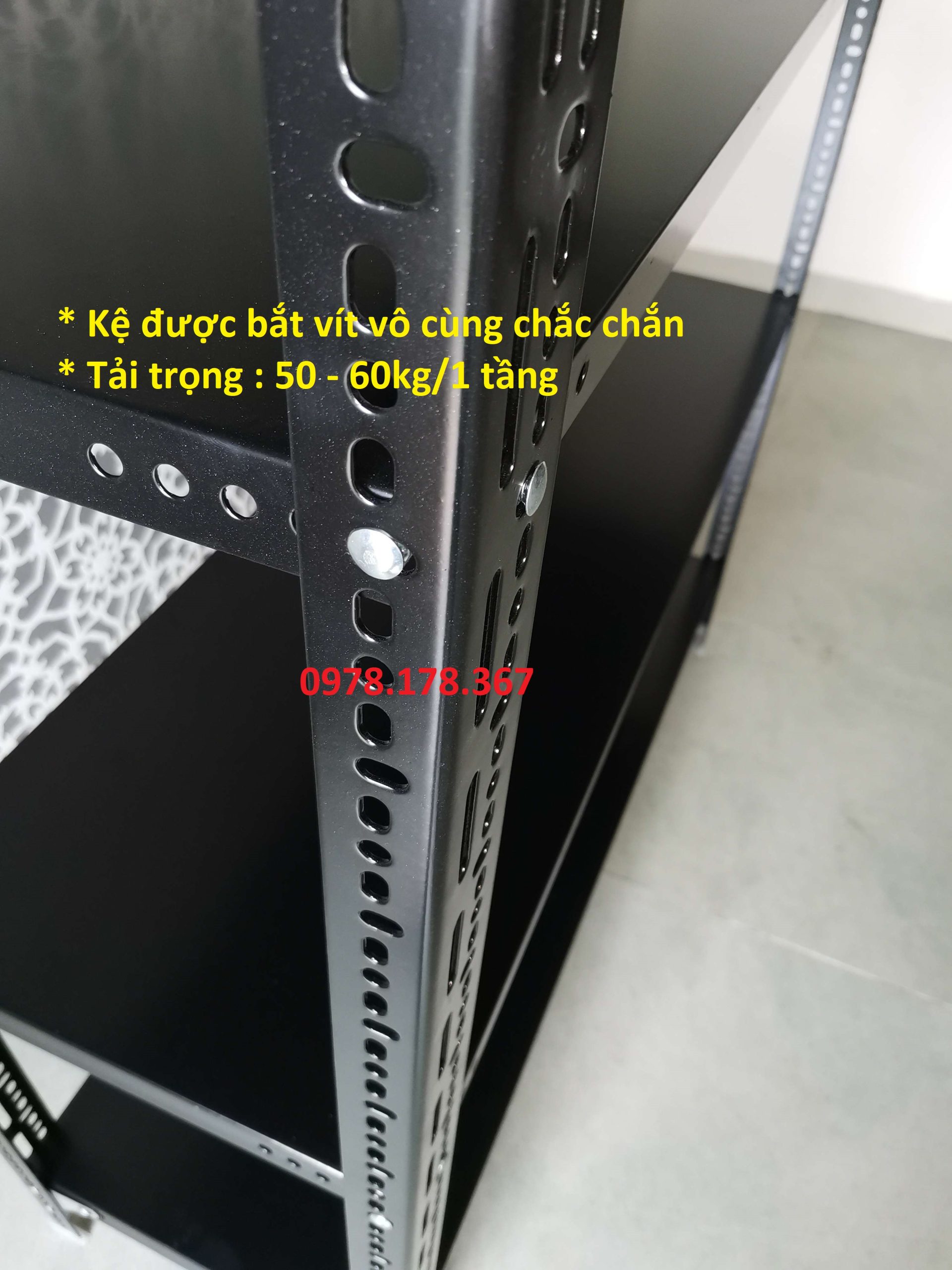 Kệ sắt V lỗ đa năng màu Đen