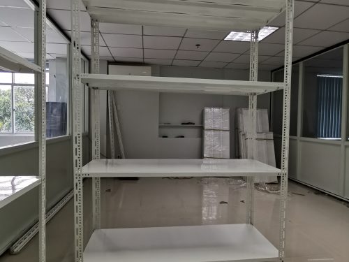 Kệ sắt V lỗ đa năng