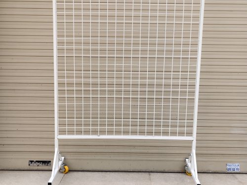 Khung lưới 1.2mx90 màu Trắng , cài móc treo phụ kiện