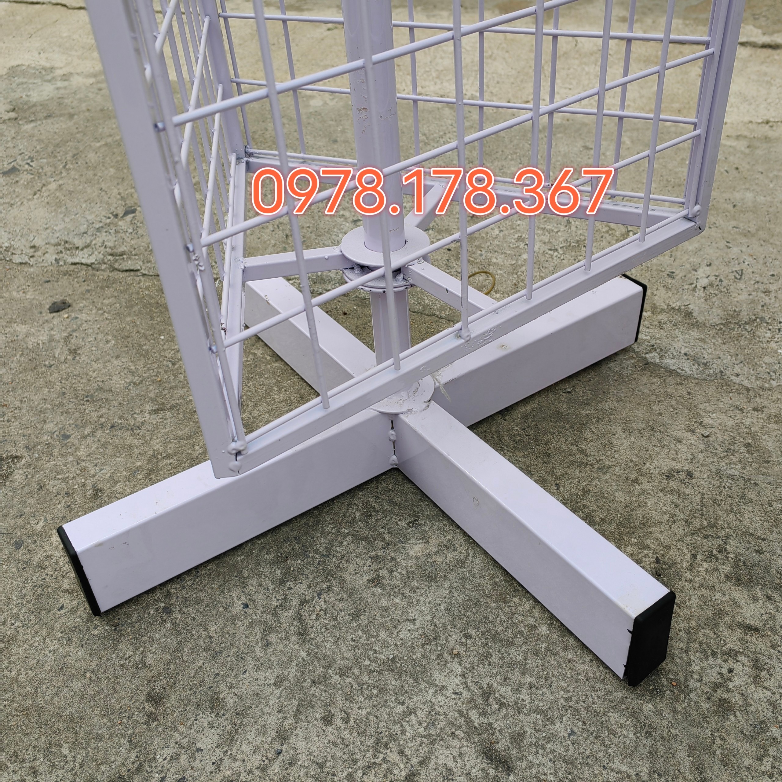Khung lưới xoay đa năng 3 mặt treo phụ kiện
