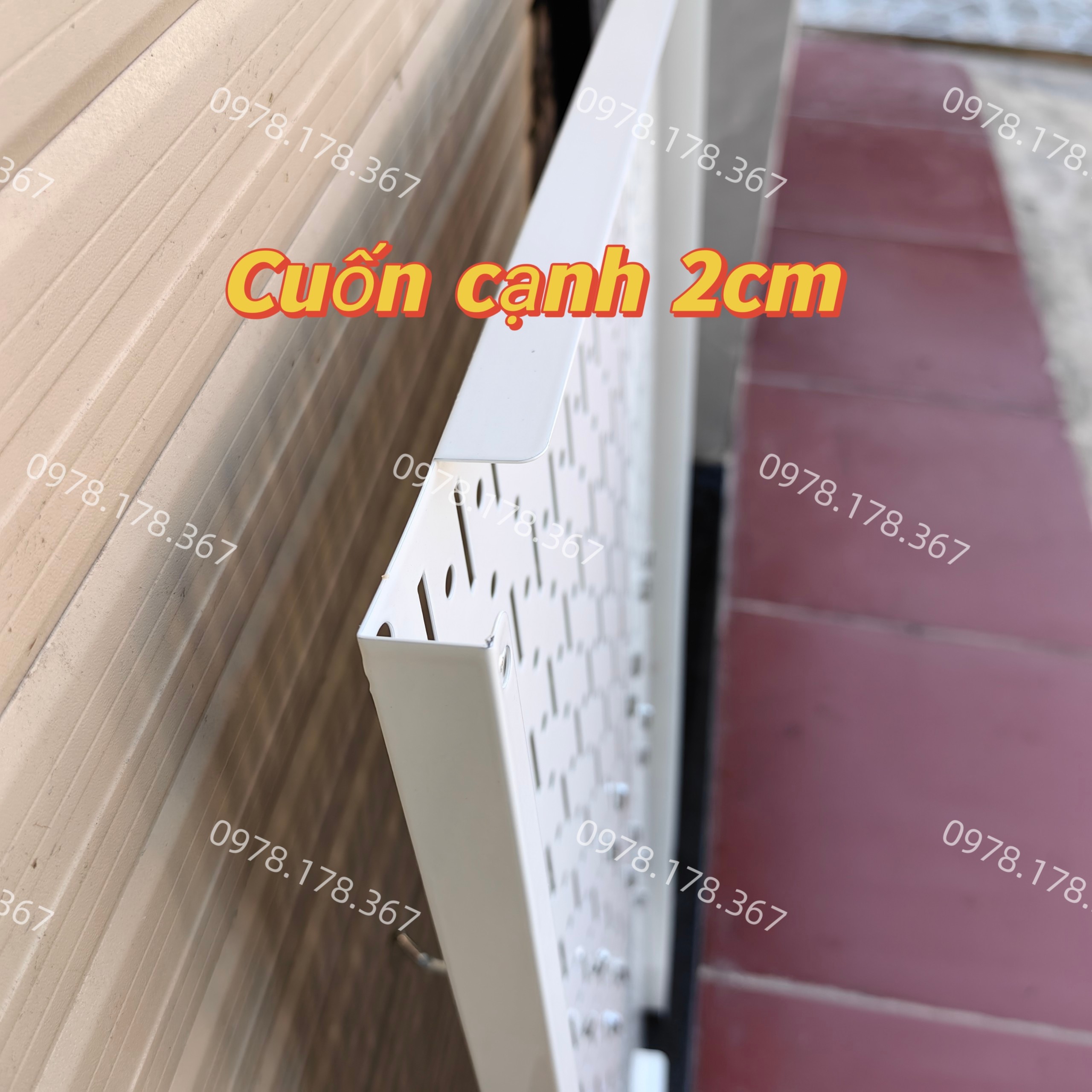 Bảng Pegboard cài móc treo đồ cơ khí