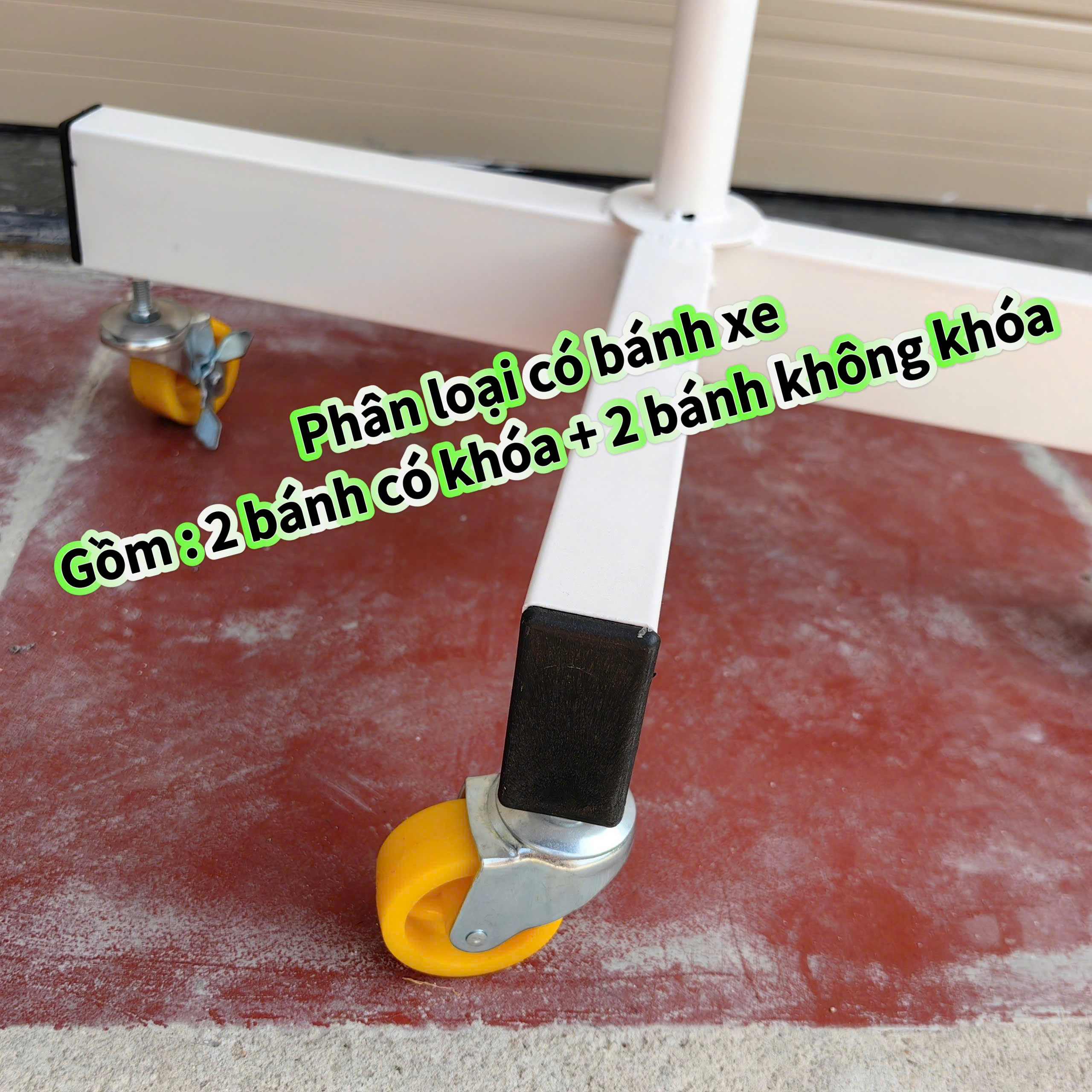 Kệ xoay chong chóng treo phụ kiện