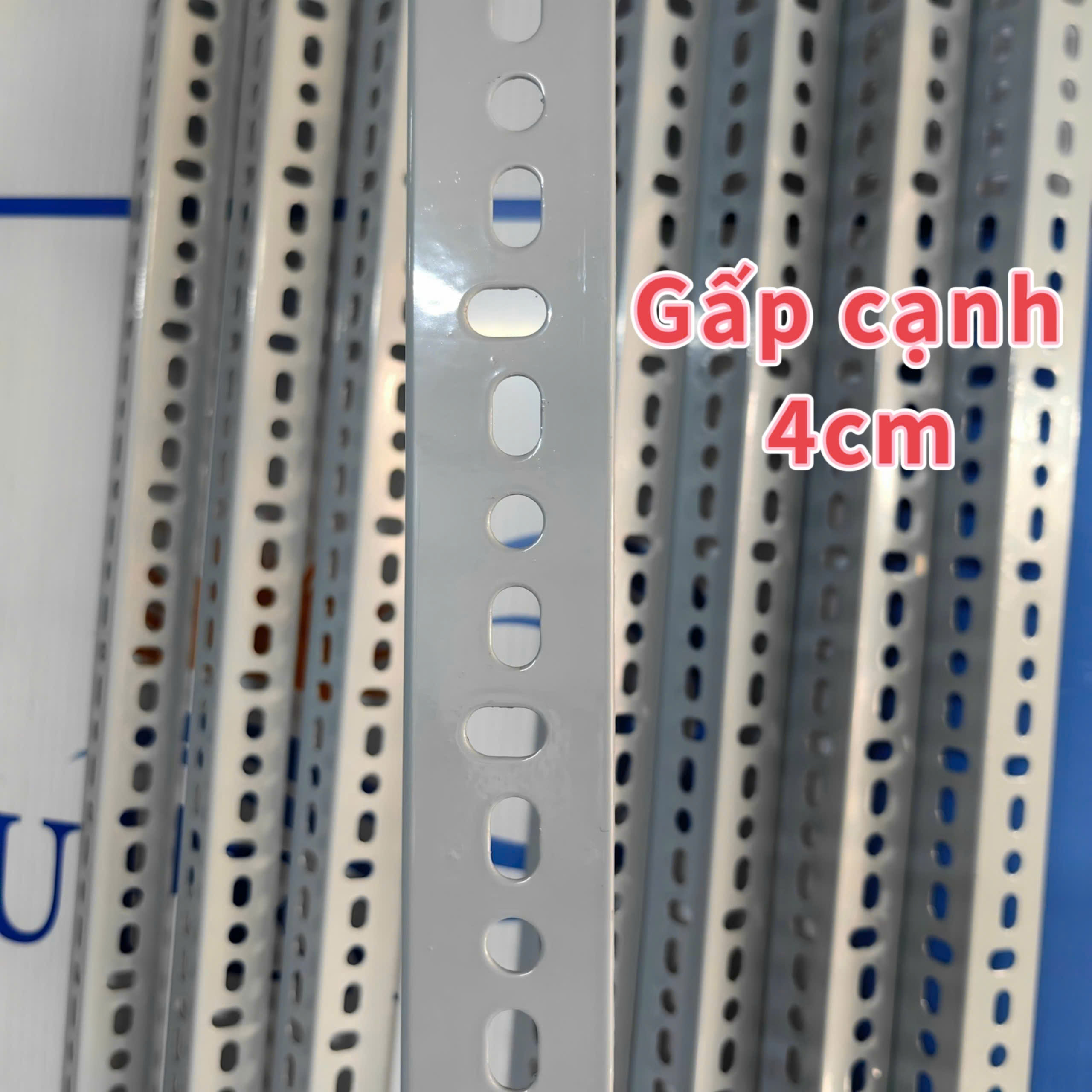 Sắt V4x4 - Dài 1m