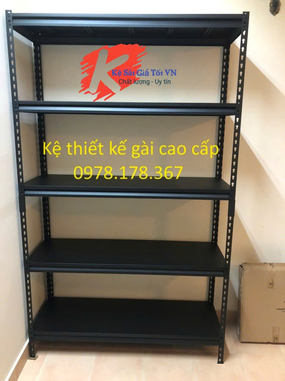 Kệ V Gài Thông Minh Không Dùng Ốc Vít Treo Phụ Kiện