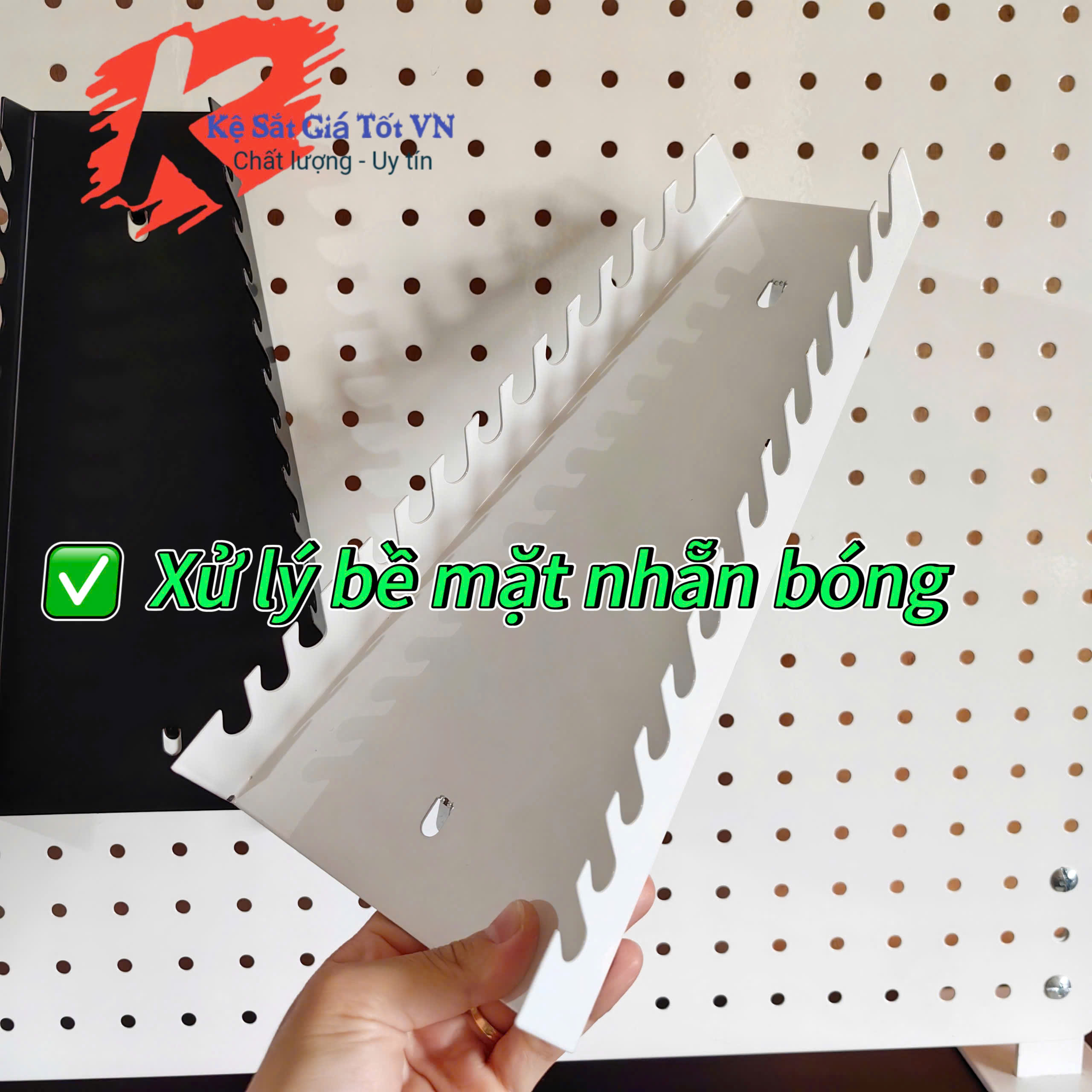 Khay treo dụng cụ cơ khí cài bảng Pegboard