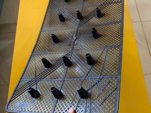 Vỉ nhựa thoát nước trồng rau dùng cho chậu 65x42x16cm