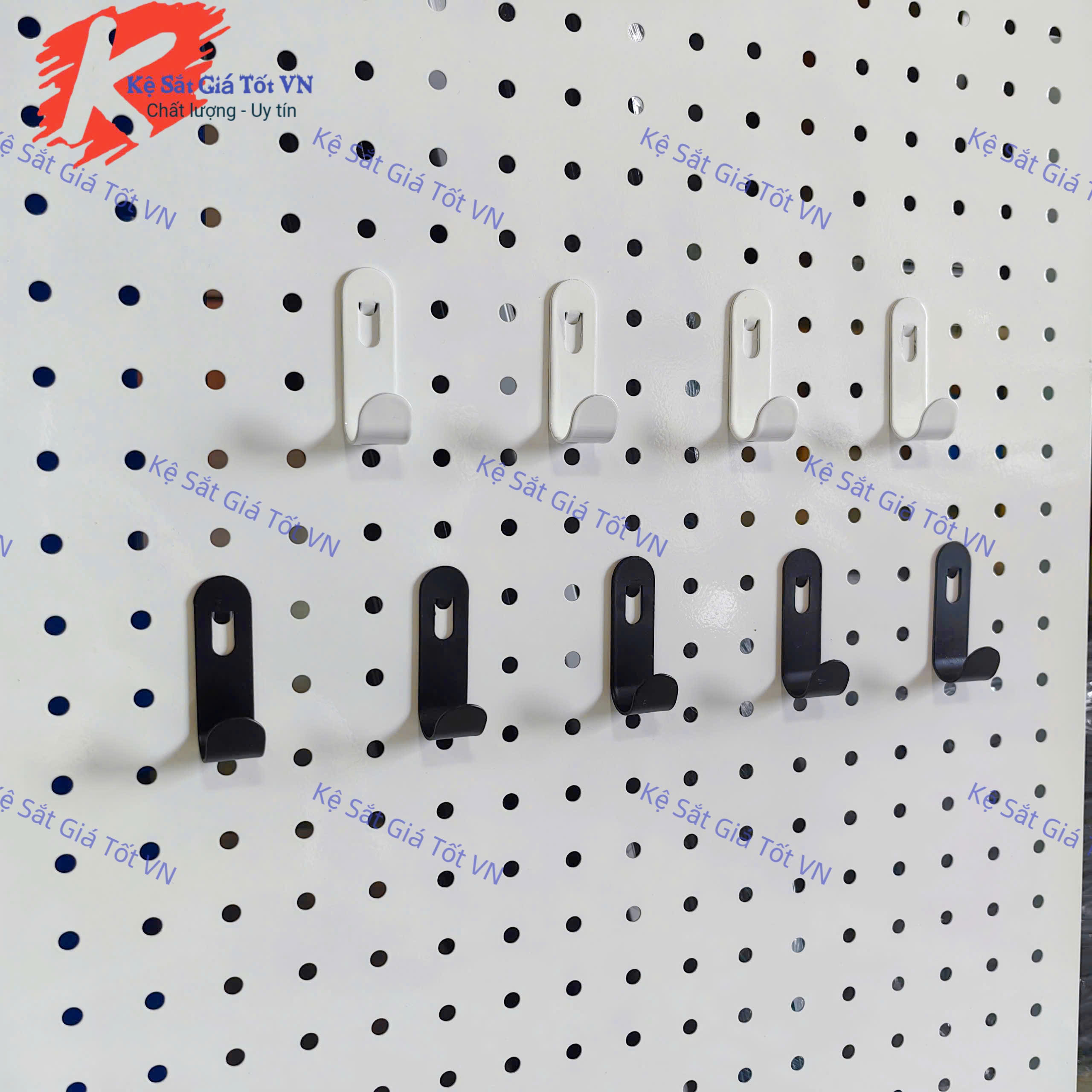 Móc Chữ J Treo Phụ Kiện Cài Bảng Pegboard Decor Tiện Ích