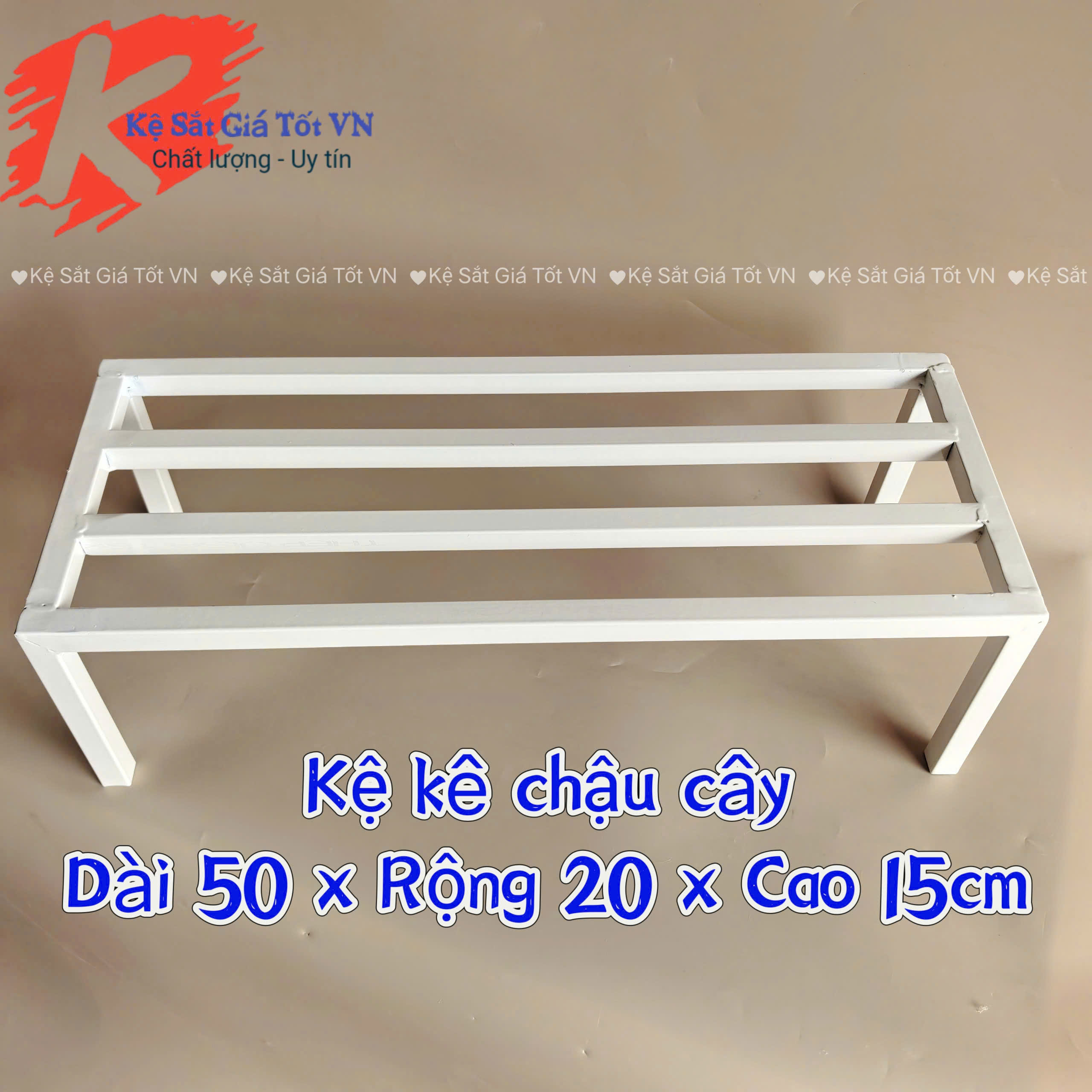 Kệ sắt kê chậu hoa, cây cảnh