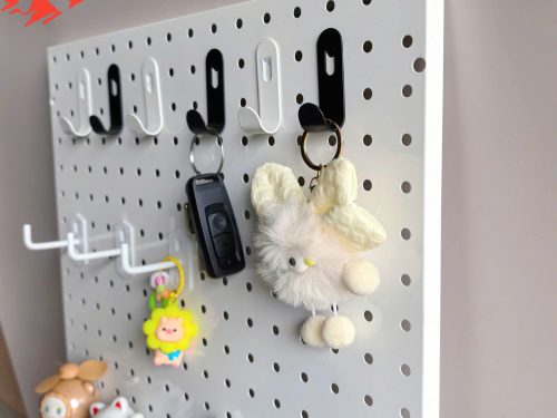 Tấm tôn đục lỗ treo đồ cơ khí