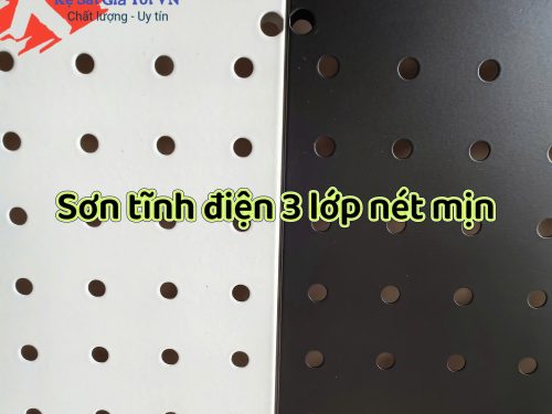 Tấm tôn đục lỗ cài móc treo phụ kiện