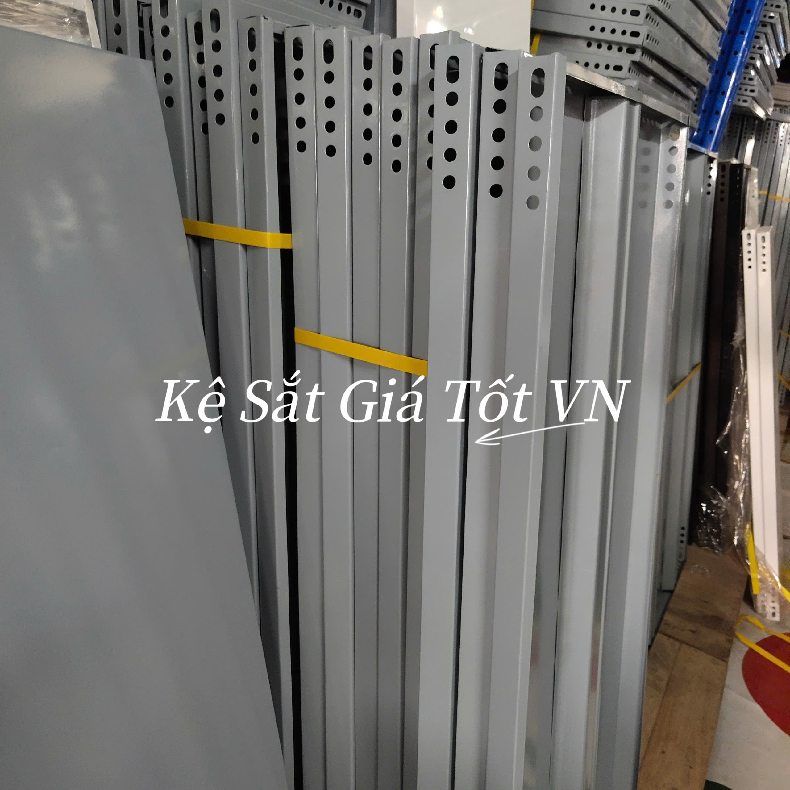 Mâm sắt lắp ráp kệ sắt V lỗ