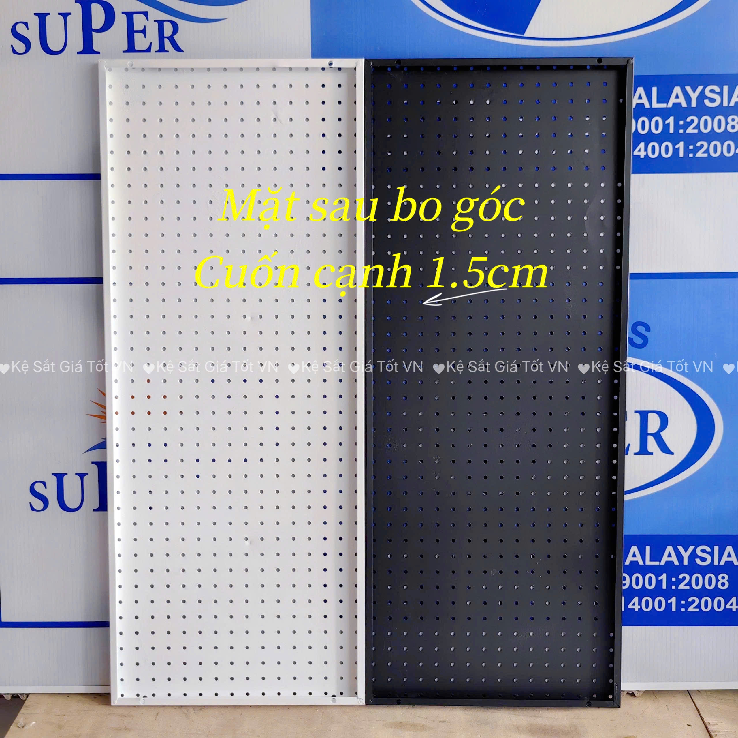 Tấm tôn đục lỗ cao cấp