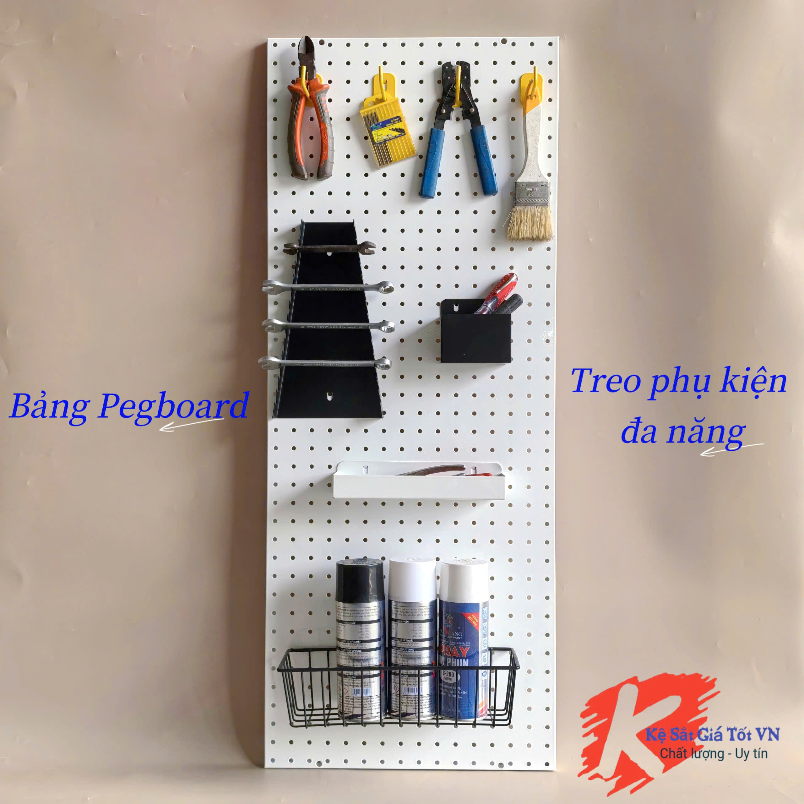 Bảng Pegboard treo phụ kiện