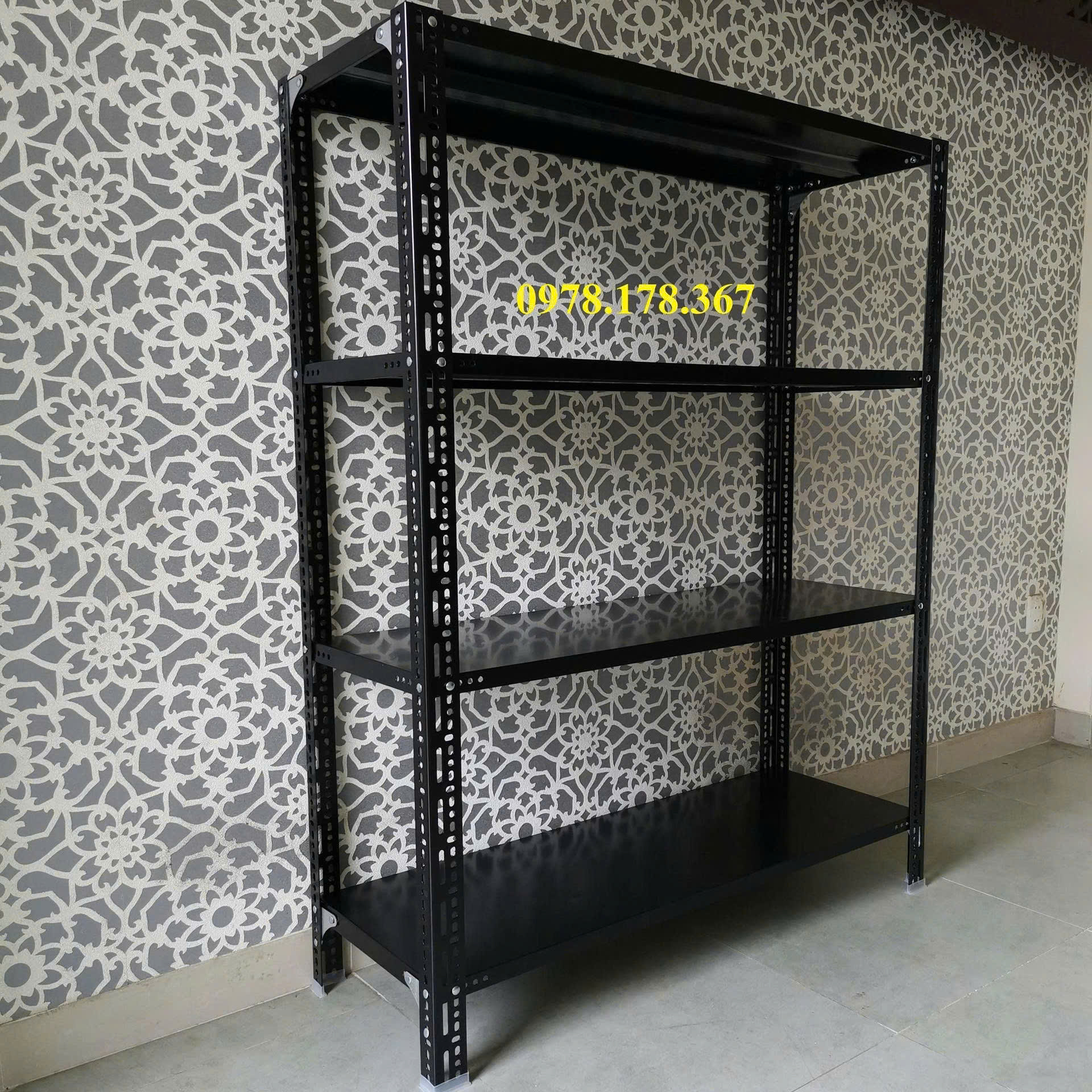 Kệ sắt V lỗ đa năng cao cấp