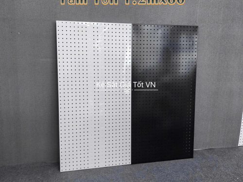 Tấm tôn 1.2mx60 - Màu Đen & Trắng