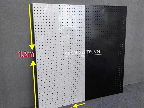 Tấm tôn được sơn 3 lớp tĩnh điện cao cấp màu Đen và Trắng