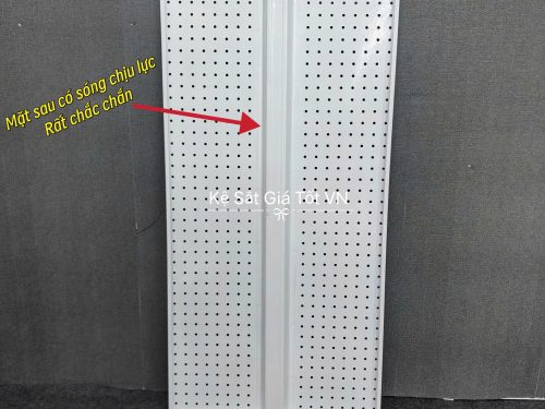 Tấm tôn 1.2mx60 có 1 sóng chịu lực phía sau rất chắc chắn