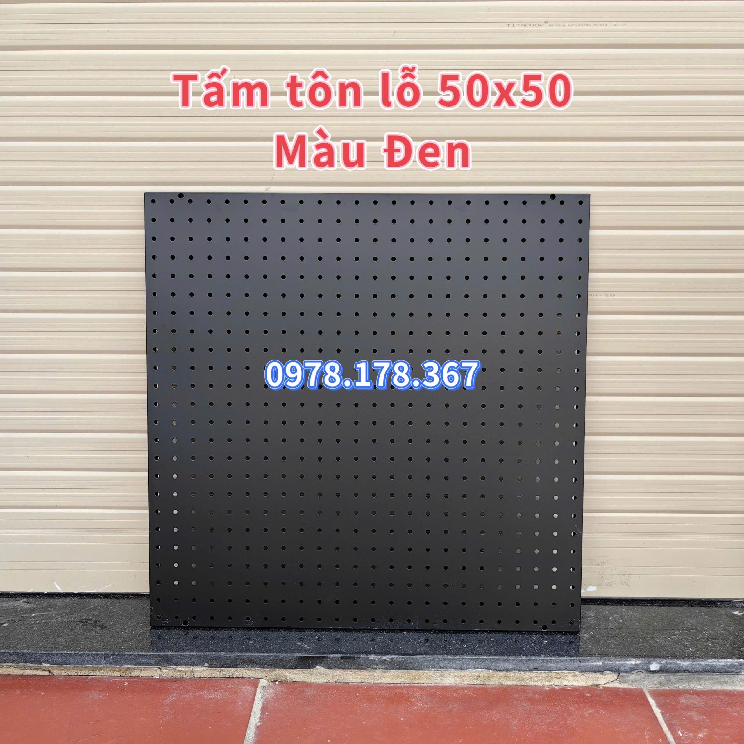 Tấm tôn đục lỗ Decor trang trí đa năng Tấm tôn đục lỗ 50x50 - sơn tĩnh điện màu đen