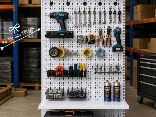 Kệ Pegboard lưng lỗ giọt nước trưng bày phụ kiện cơ khí trong Garage, xưởng cơ khí