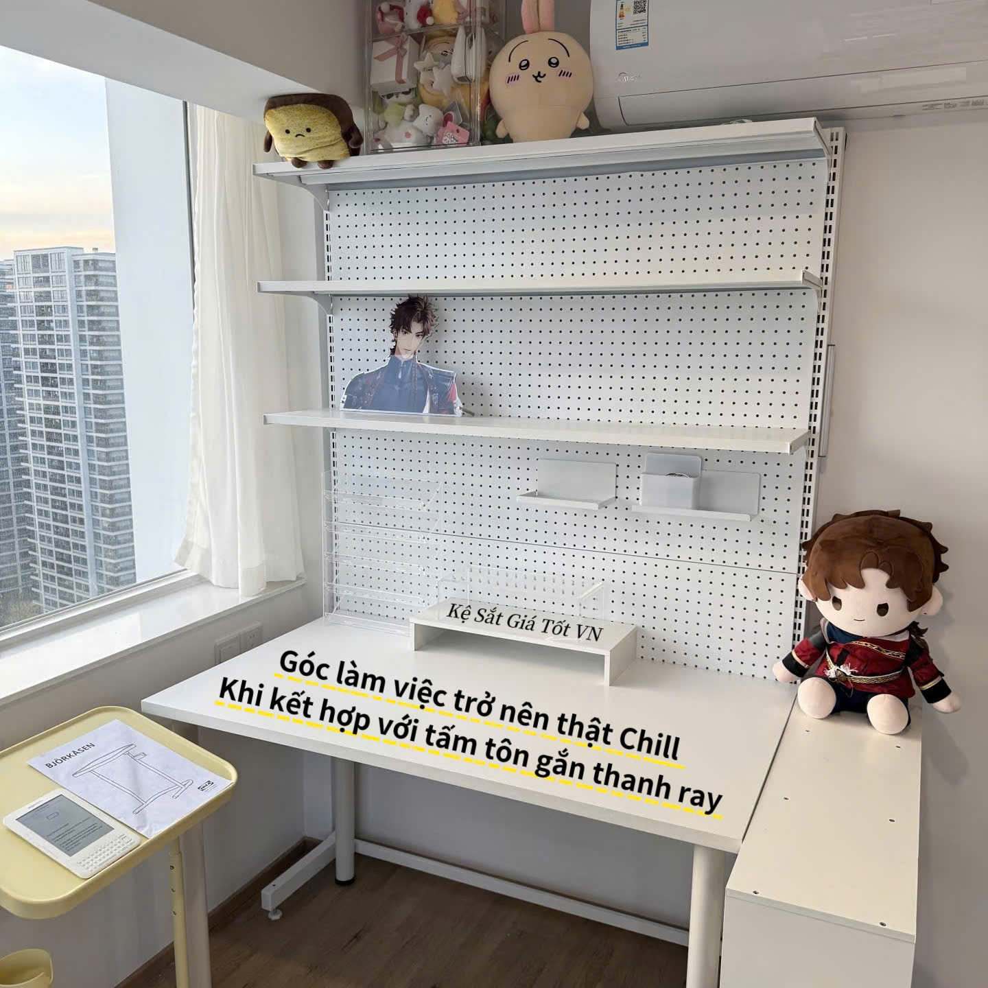 Tấm Tôn Đục Lỗ 1.2m x 30cm Treo Đồ Nghề Phụ Kiện Đa Năng Tấm Tôn Treo Dụng Cụ Đục Lỗ 8Ly Gắn Thanh Ray 1.2m x 30cm